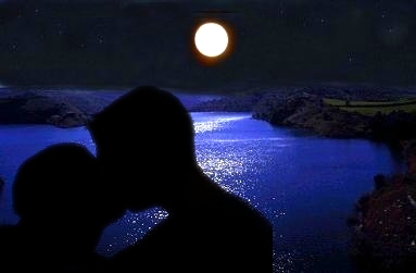 LOVE-NIGHT-moon-lake