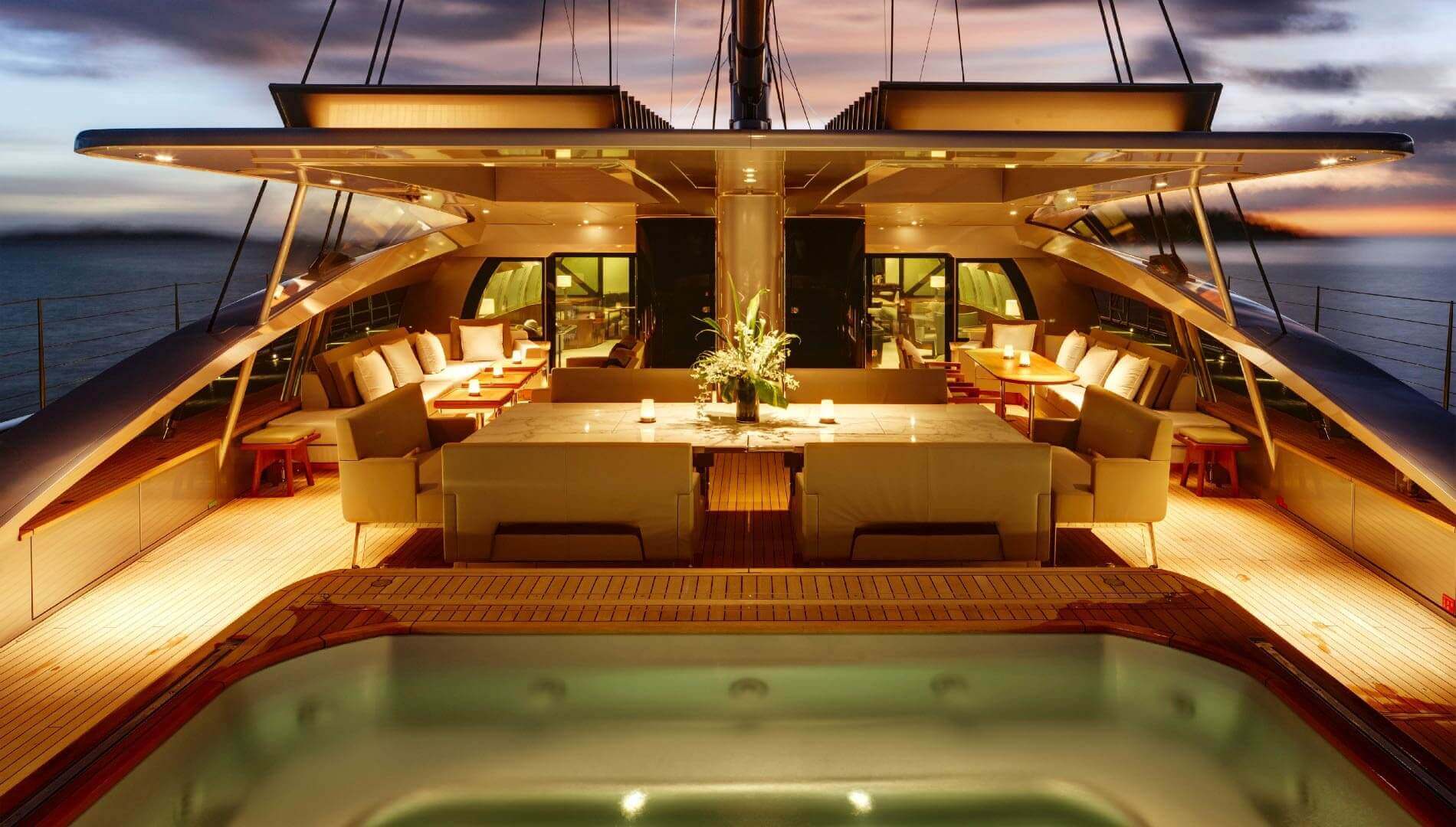 yacht a vela interni