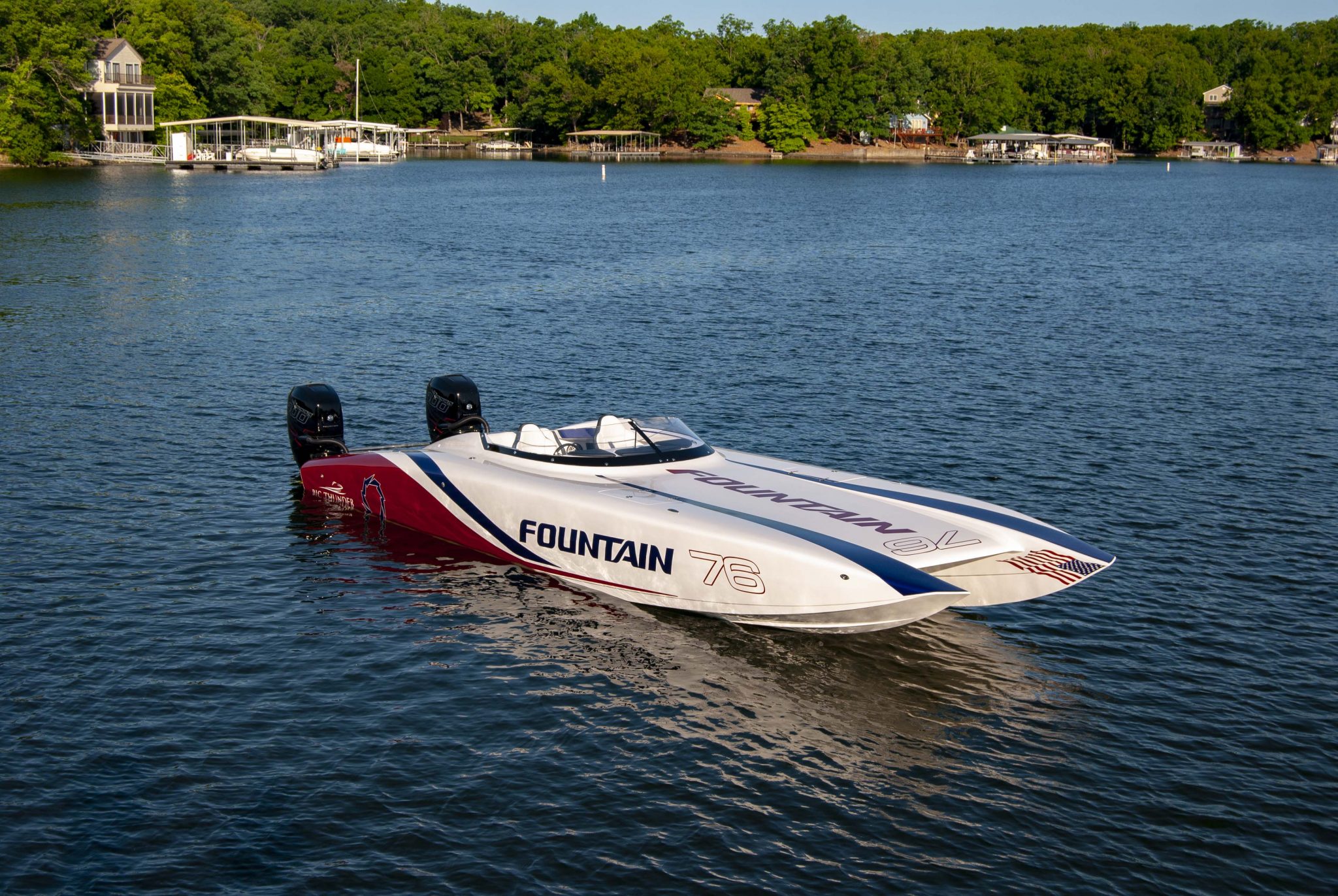 fountain powerboat dealers